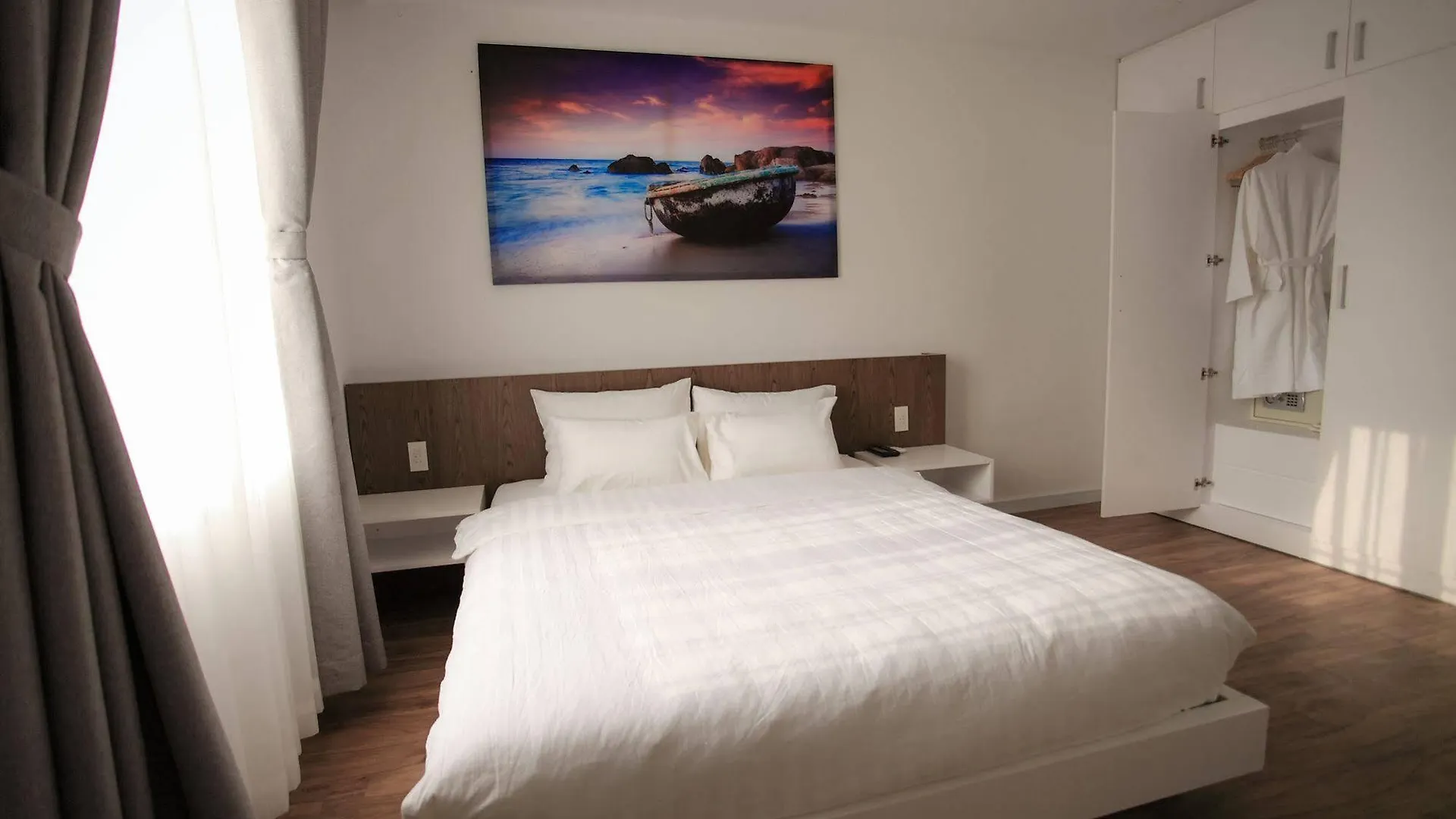 Blu-One Appartement Nha Trang 0*,  Vietnam